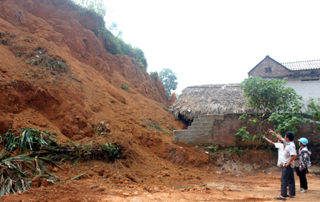 Khu vực sạt lở đất tại thôn 4, xã Đào Thịnh, huyện Trấn Yên vào tháng 10/2014.